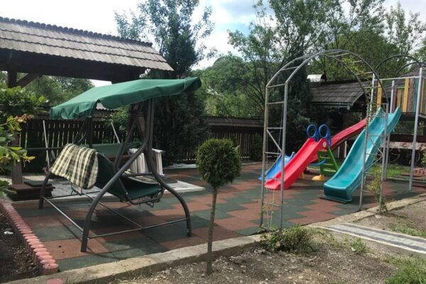 Pavaj din cauciuc pentru terase, curți și alei